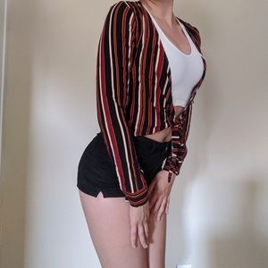 Long sleeve Striped Red Tie-up Crop Top